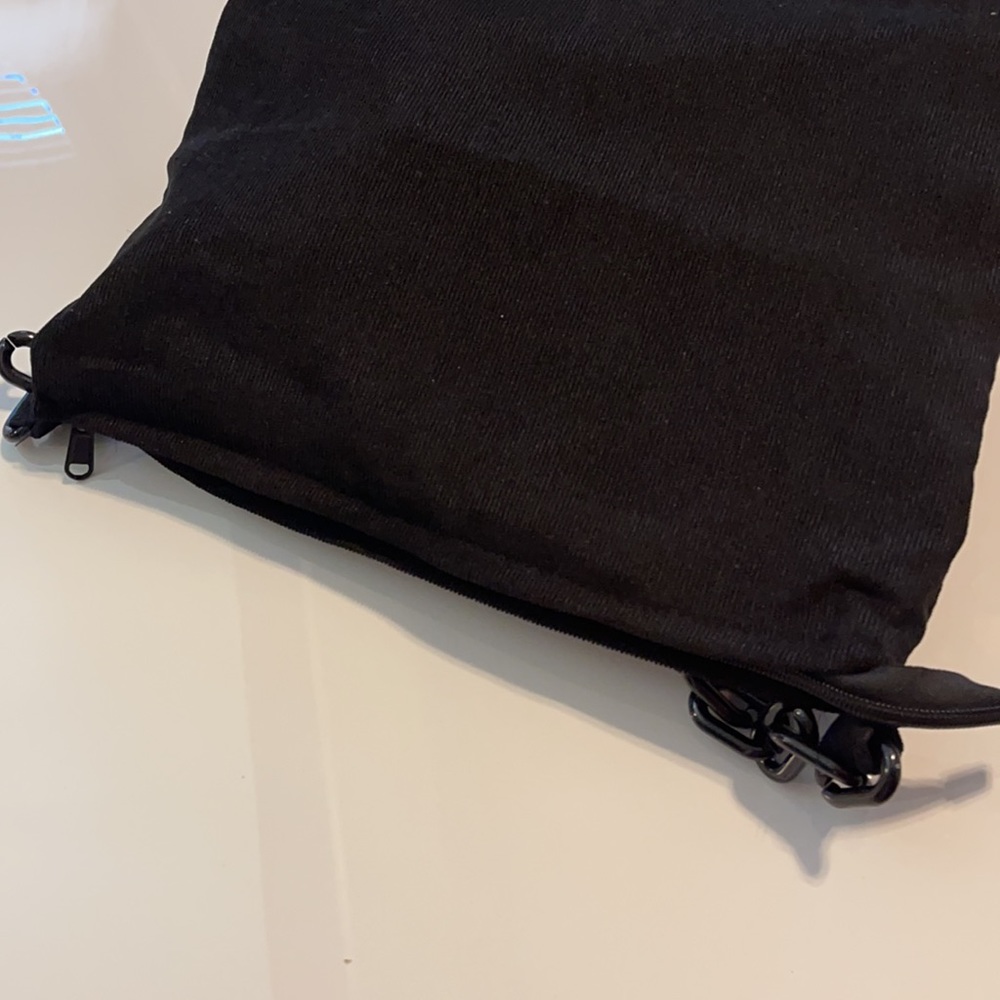 Chain Bag - Picture 4 of 5